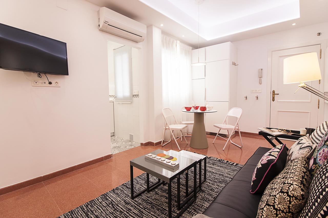 Old Town, City Center Apartment Premium With Parking Málaga Kültér fotó